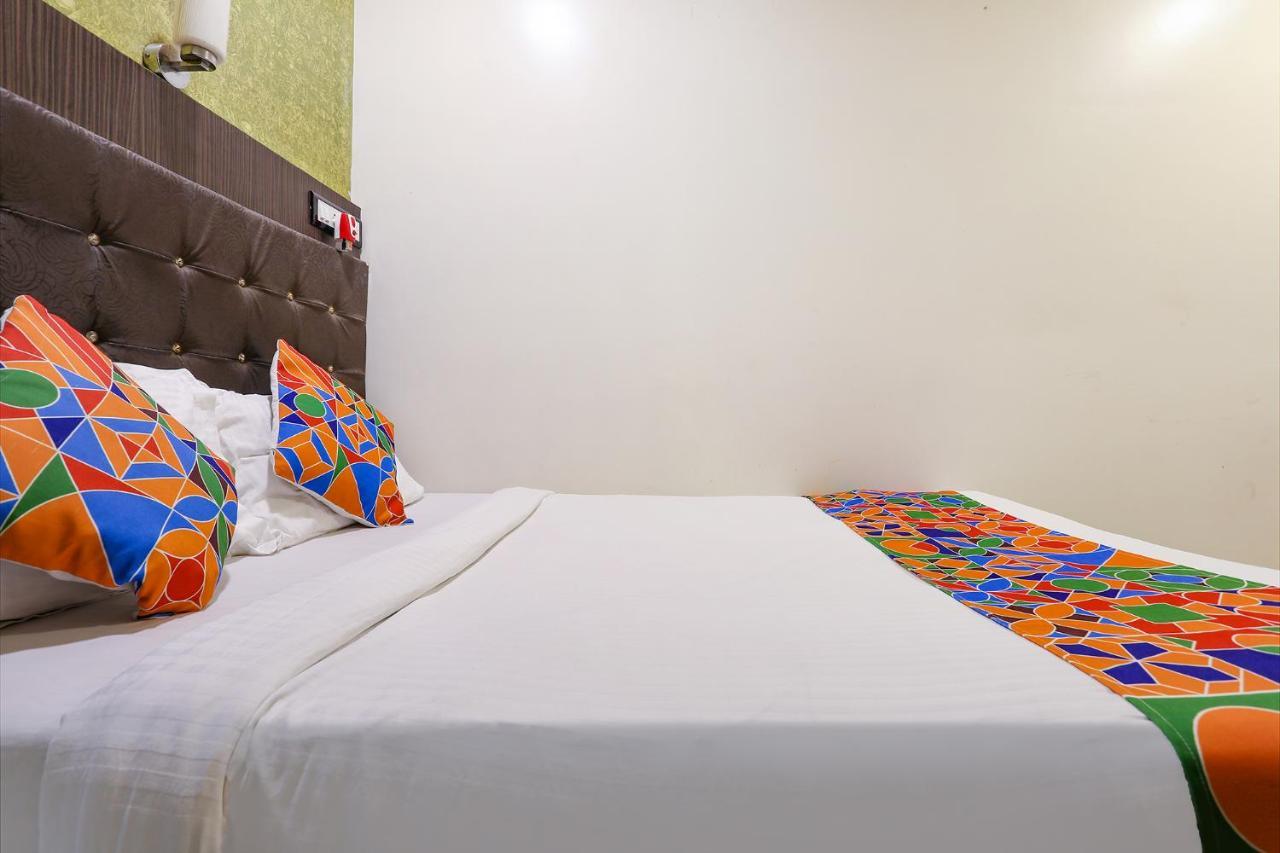 Hotel Aksa Powai Βομβάη Εξωτερικό φωτογραφία